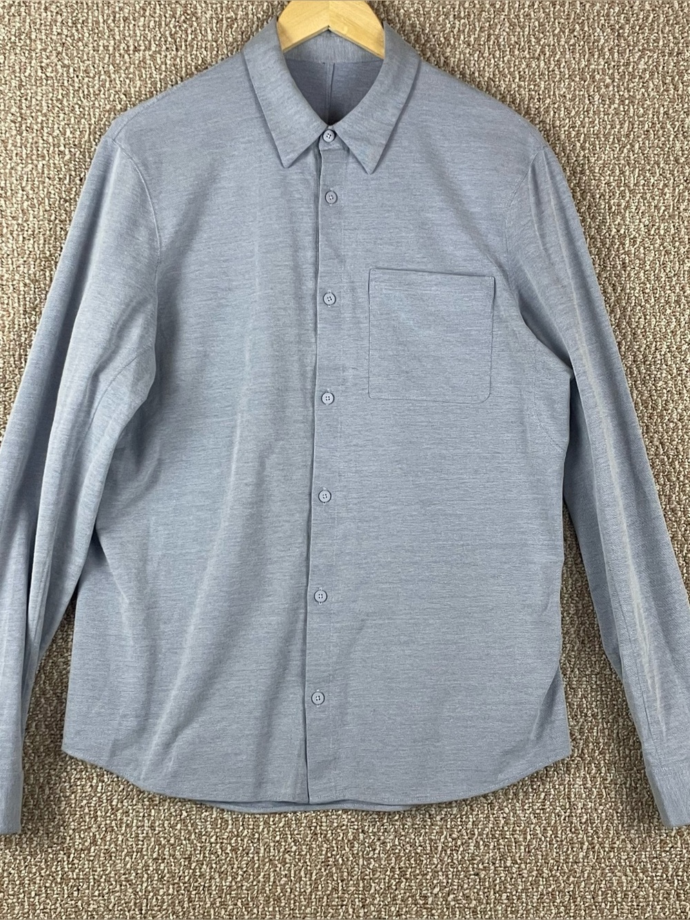 Lululemon Shirt Mens L/XL Long Sleeve Button Up Casual Performance Stretch T467